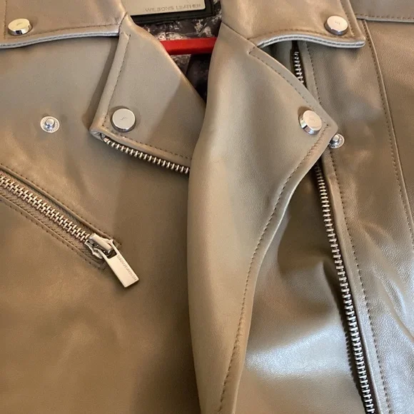 Wilson’s 💯Genuine Taupe Leather Moto Gorgeous Lining Logo Jacket New With Tags